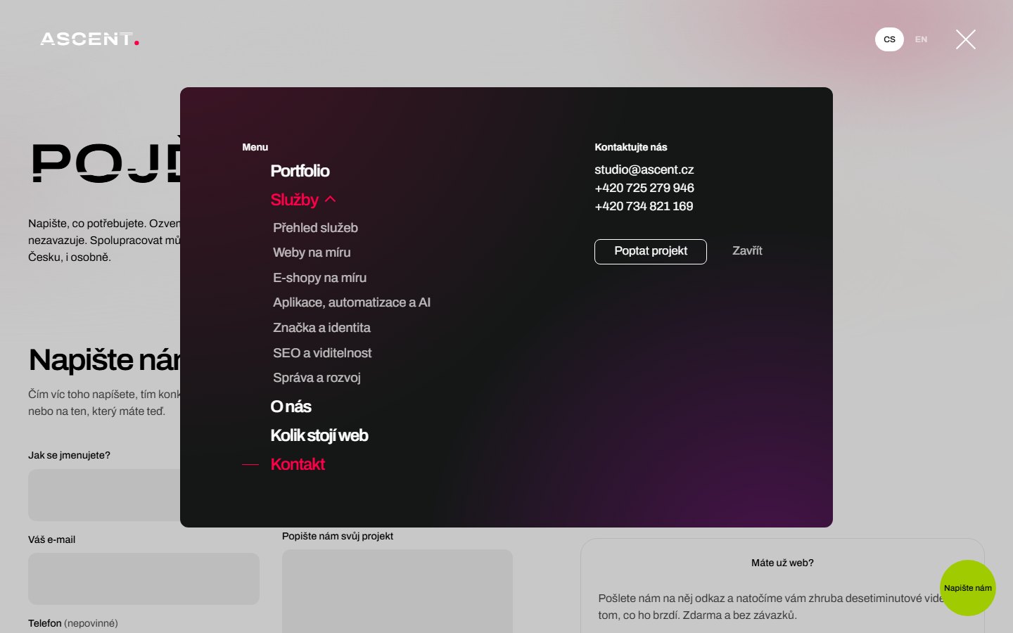 Otevřené menu webu ASCENT: tmavý panel se zaoblenými rohy a rozbalený seznam služeb.